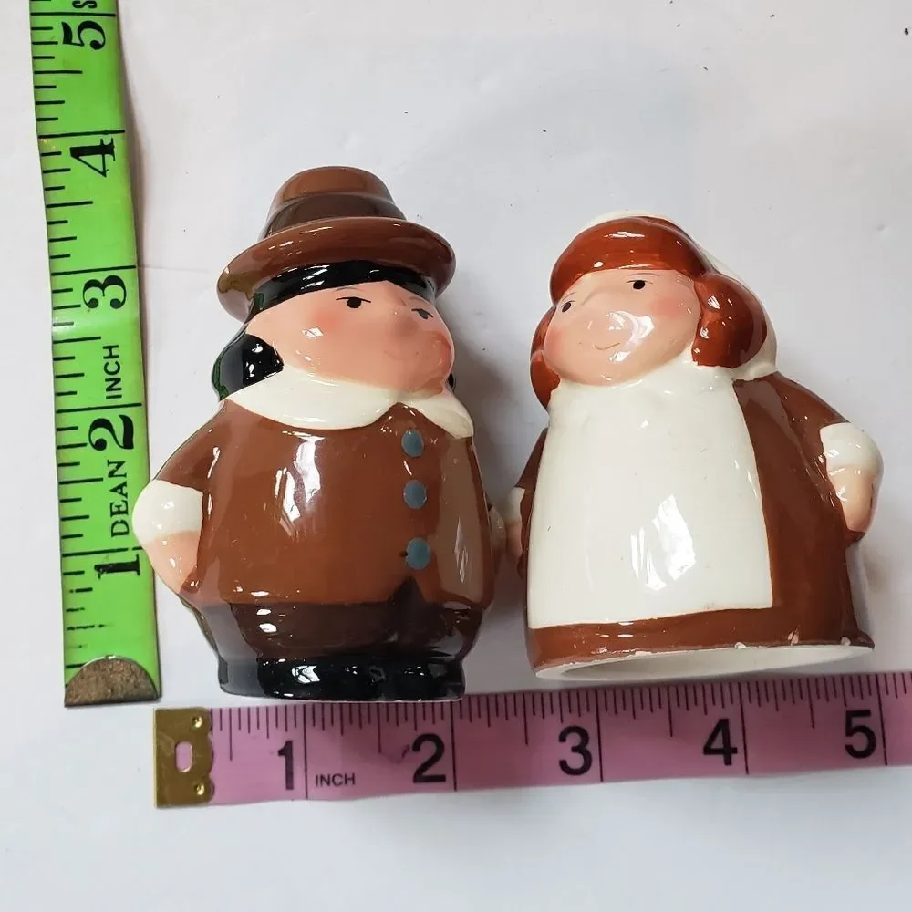 New Publix Pilgrim Salt & Pepper Shakers